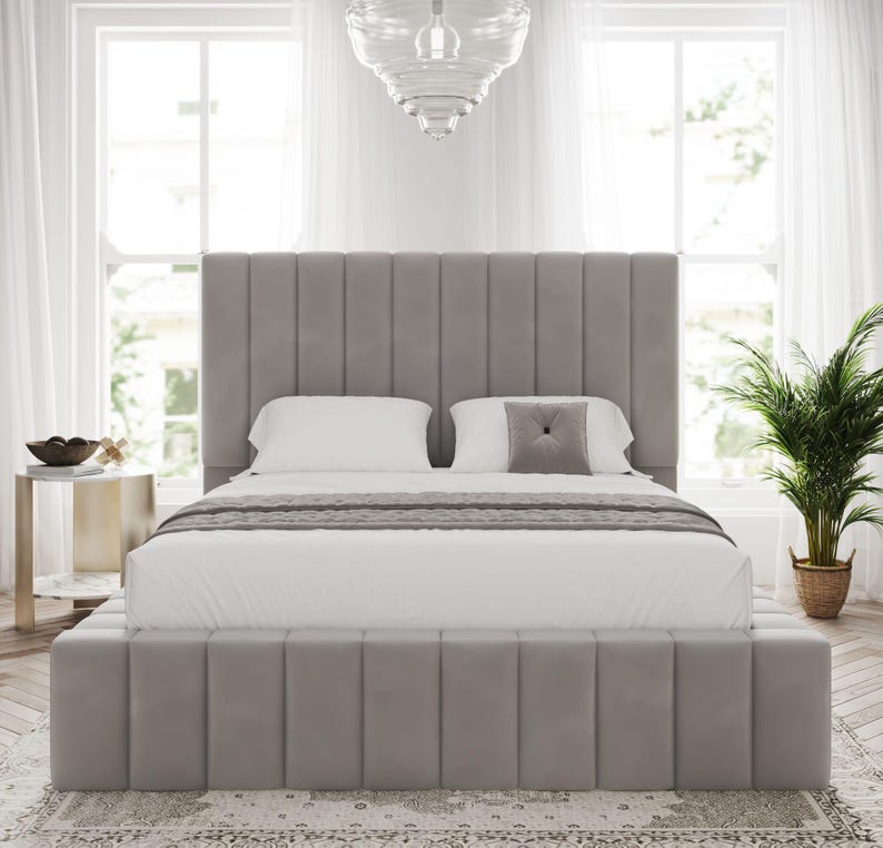 Nostalgia Sleighbed